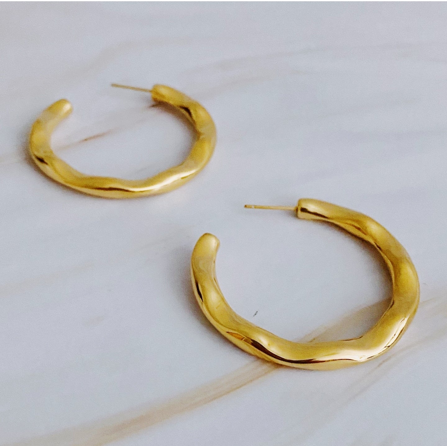 Aida Gold Chunky Hoop Earrings 