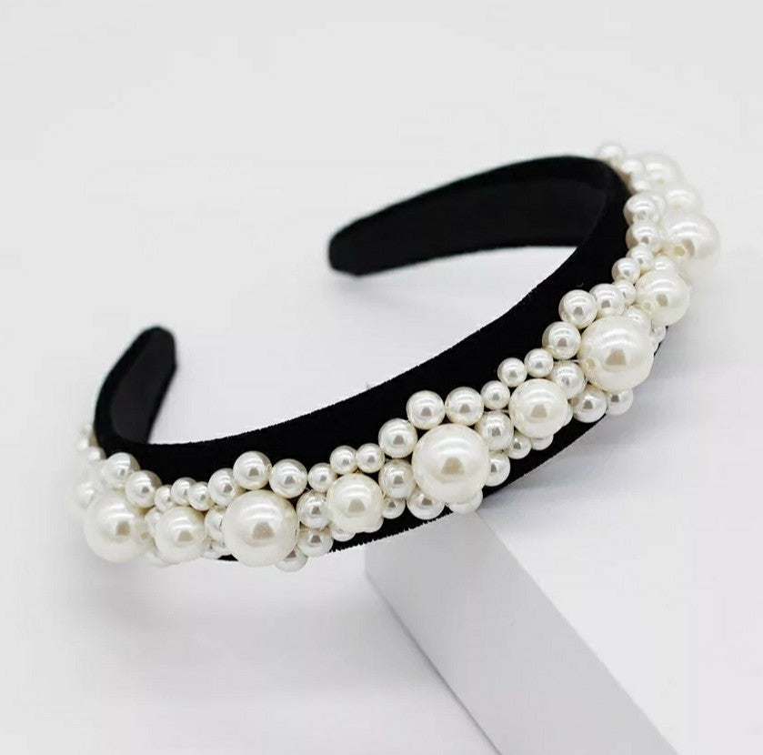 Jasette Pearl Headband In Black - Pink Love Monet